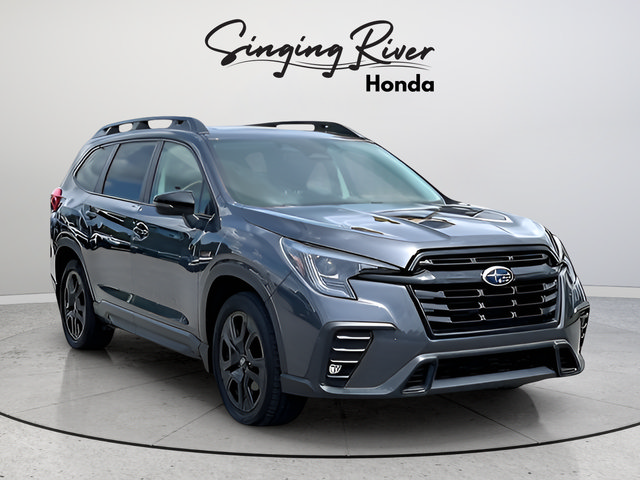 Used 2023 Subaru Ascent Onyx Edition AWD/4WD image 1