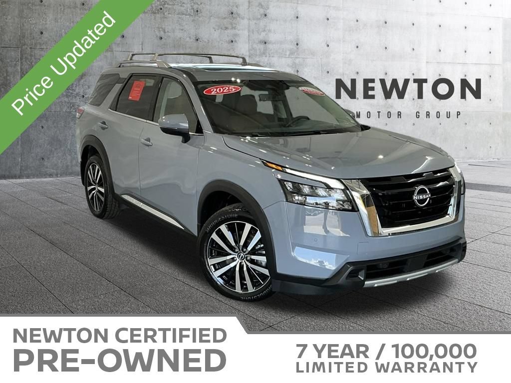Used 2025 Nissan Pathfinder Platinum