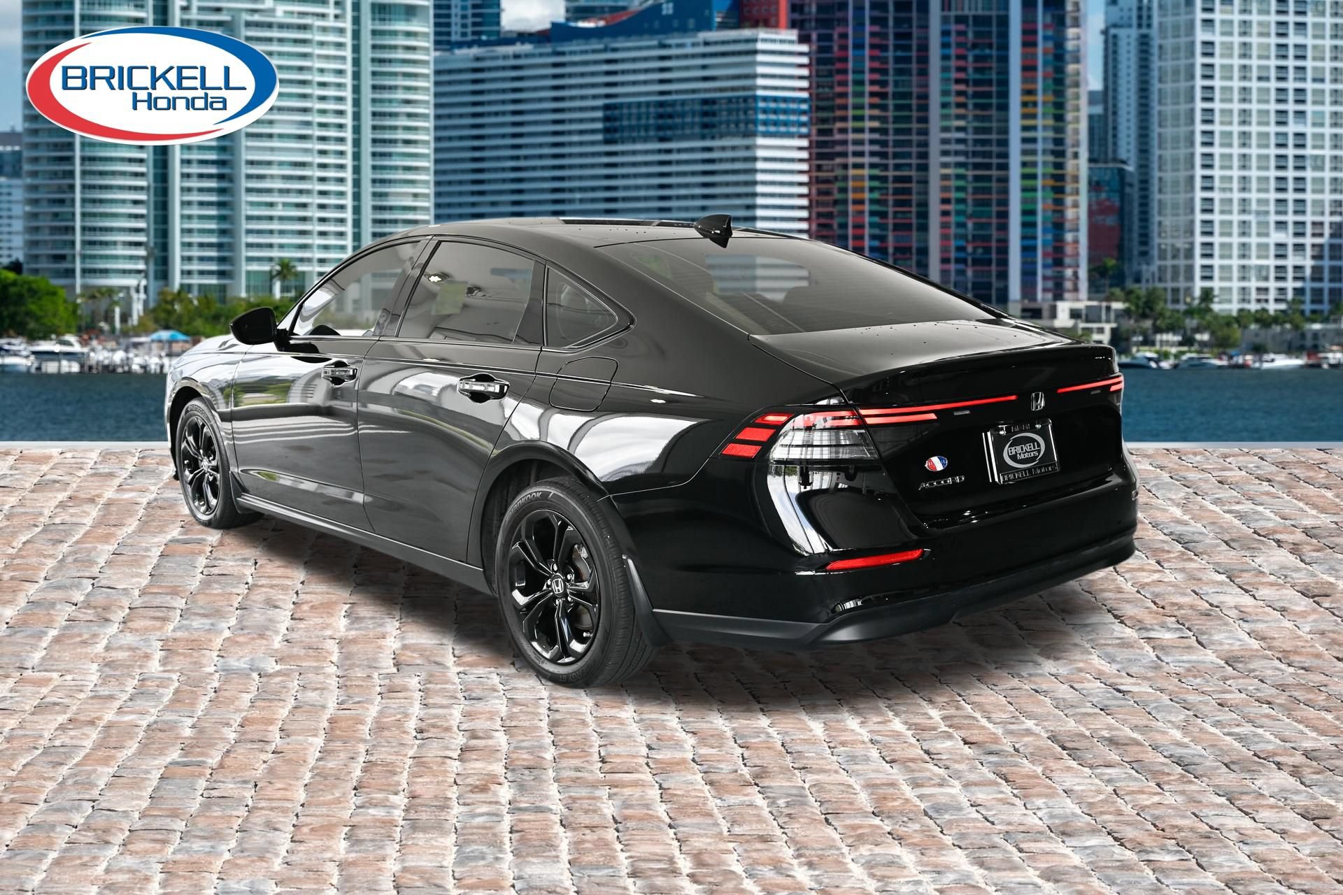 Certified 2025 Honda Accord SE image 14