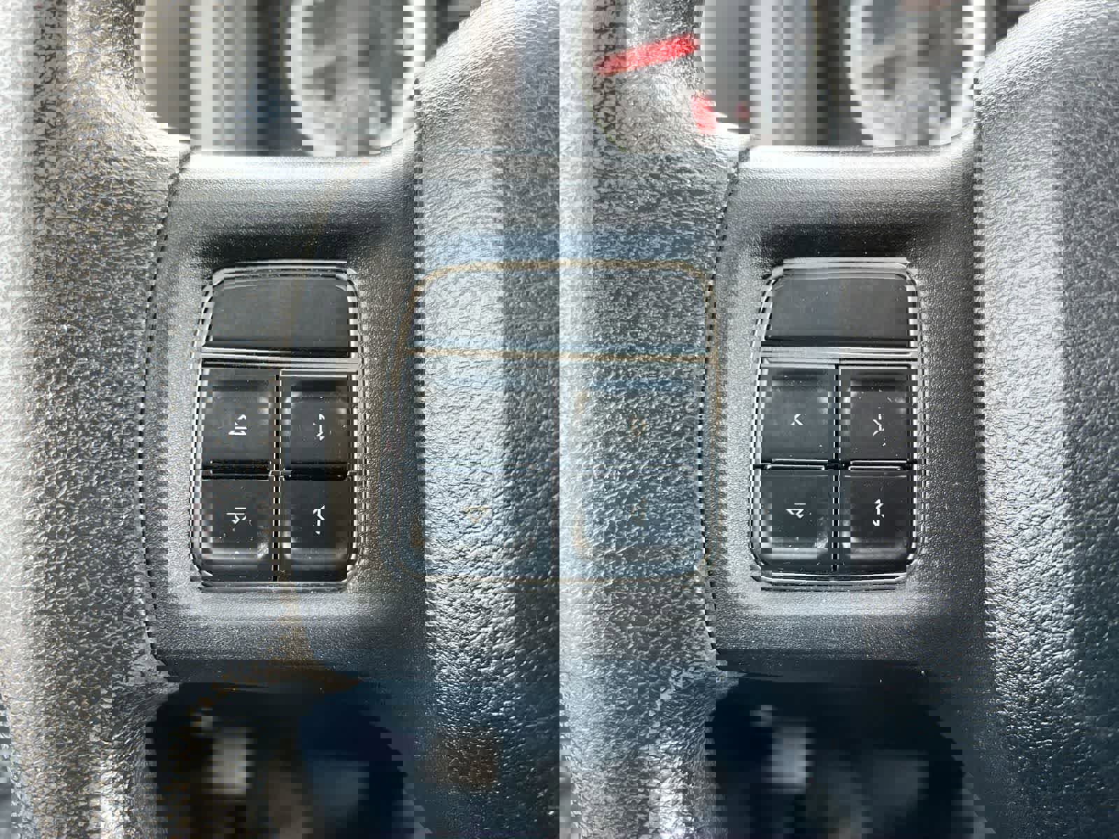 Used 2013 RAM 1500 Express image 23