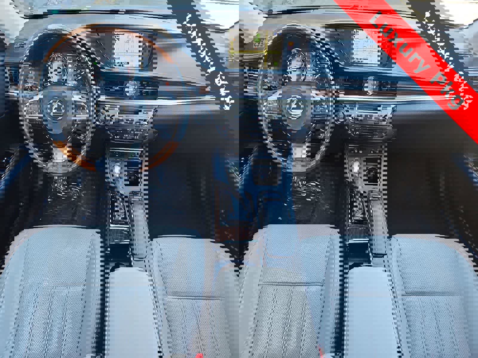 Used 2016 Lexus ES 350 w/ Luxury Package w/Wood Trim image 14