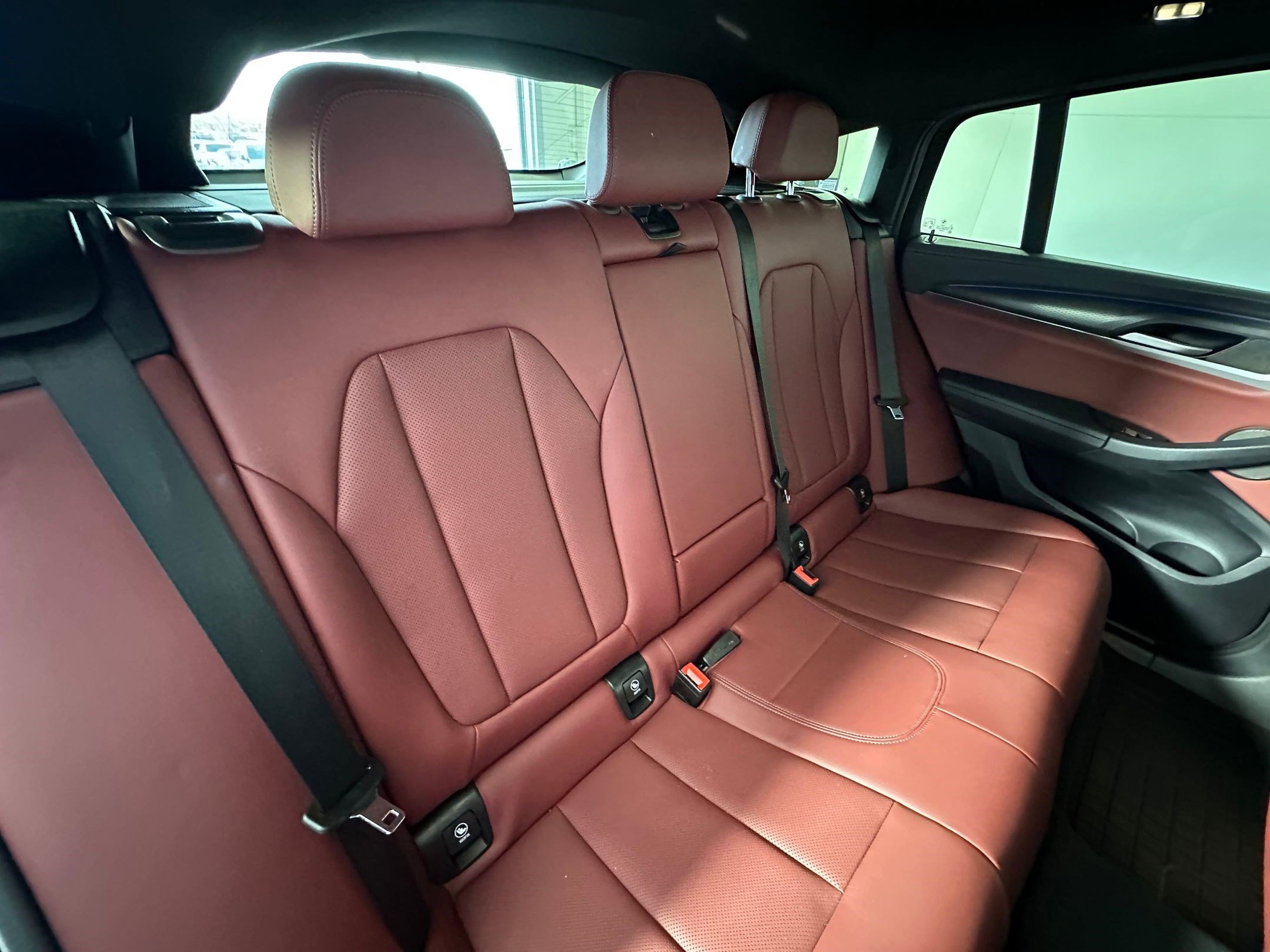 Certified 2023 BMW X4 xDrive30i w/ M Sport Package image 32