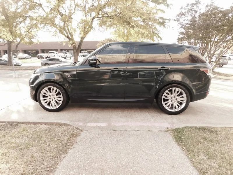 Used 2017 Land Rover Range Rover Sport HSE image 7