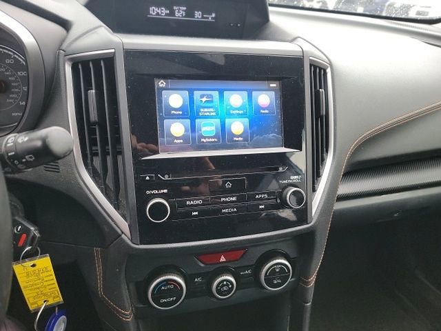 Used 2022 Subaru Crosstrek 2.0i Premium image 11