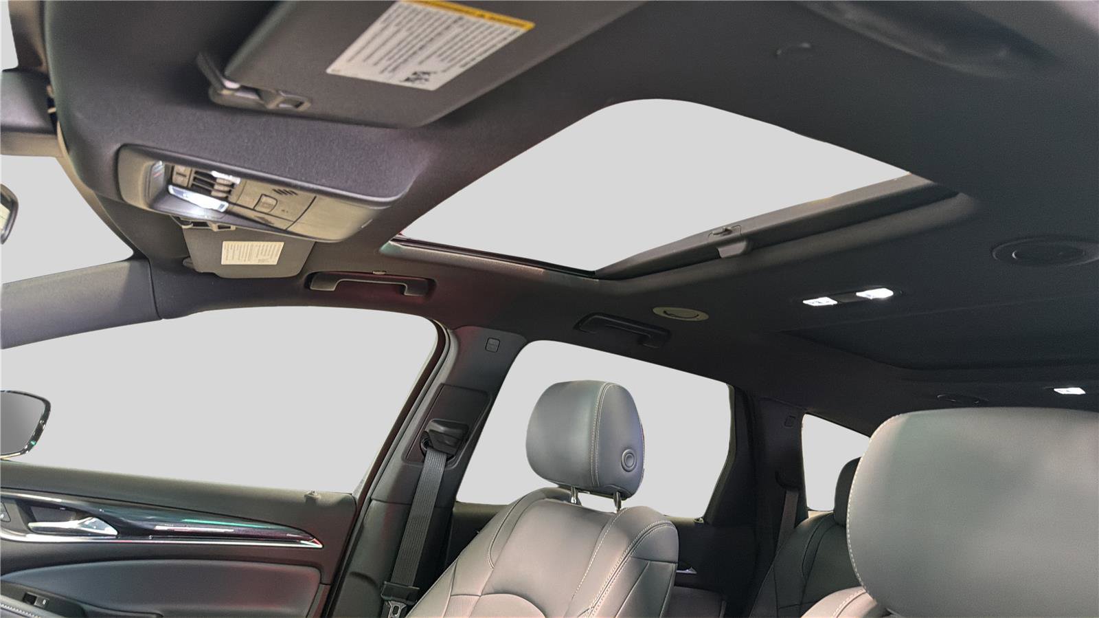 Used 2023 Buick Enclave Essence w/ Experience Buick Package image 15