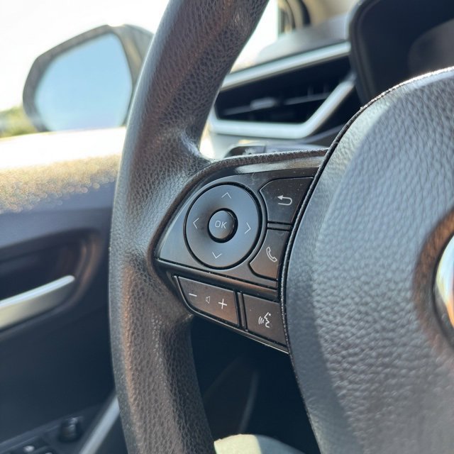 Used 2020 Toyota Corolla LE image 30