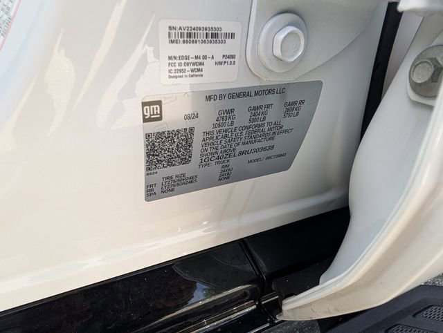 New 2024 Chevrolet Silverado EV RST image 9