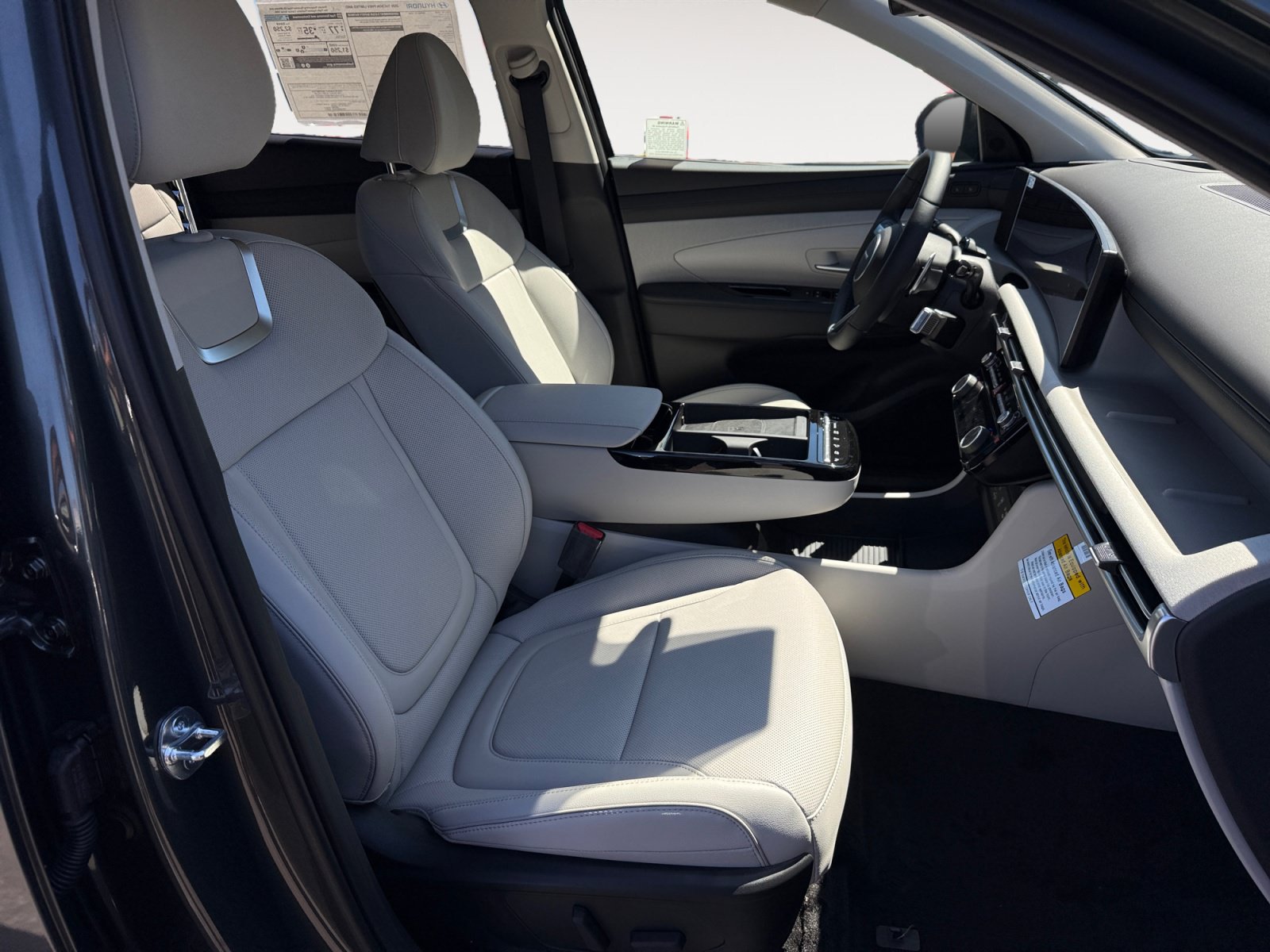 New 2026 Hyundai Tucson Limited AWD/4WD image 18