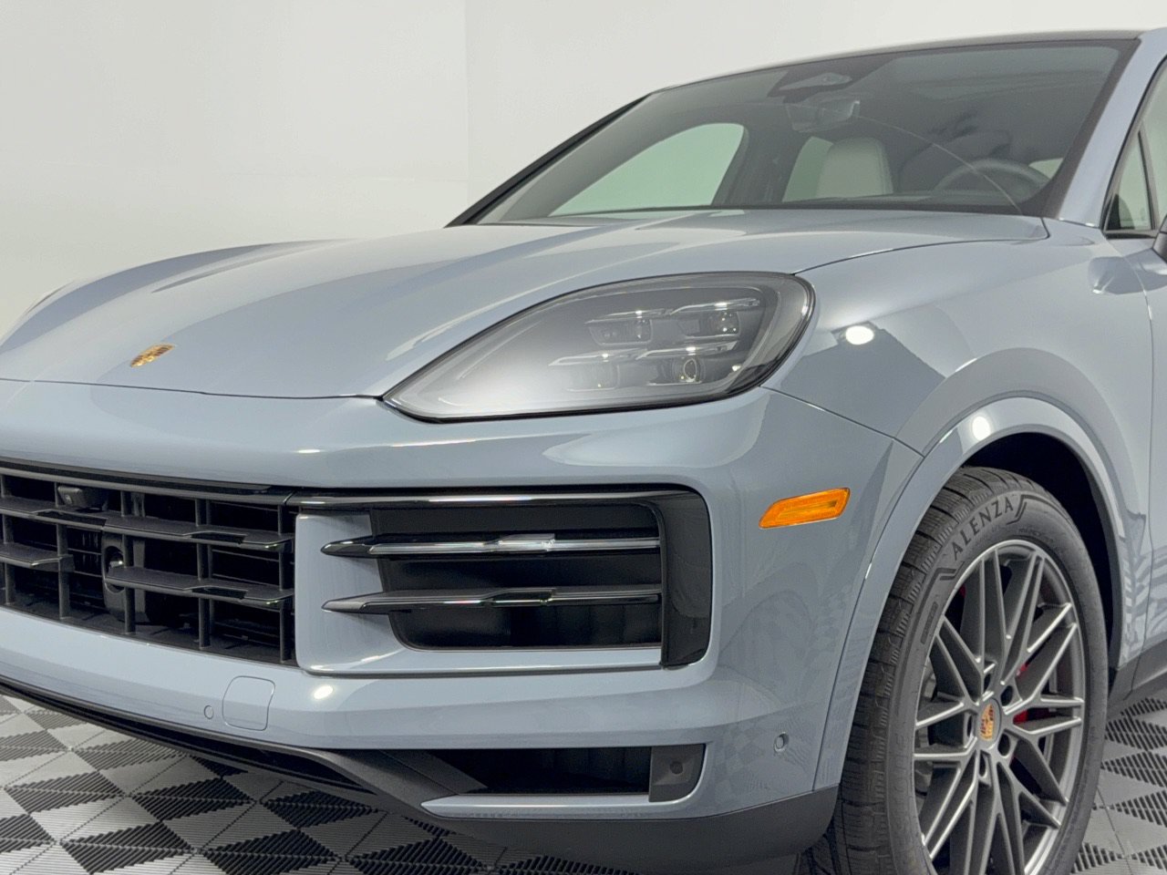 New 2026 Porsche Cayenne S AWD/4WD image 12
