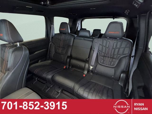 Certified 2025 Nissan Armada PRO-4X w/ Pro-4X Premium Package AWD/4WD image 39