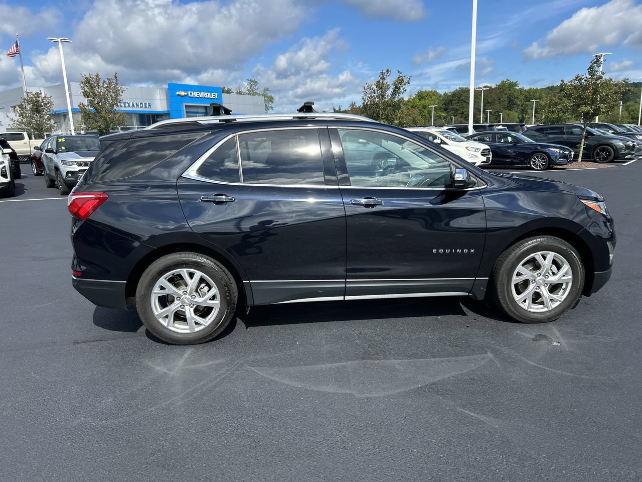 Used 2020 Chevrolet Equinox Premier AWD/4WD image 8