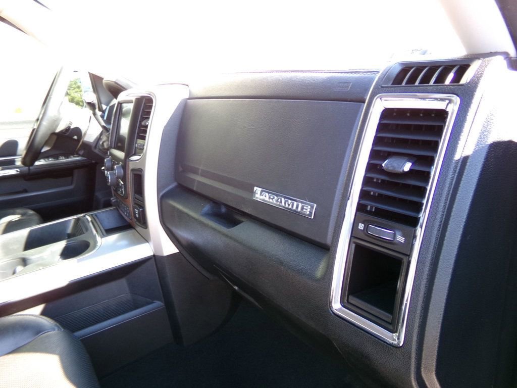 Used 2016 RAM 2500 Laramie w/ Protection Group image 17