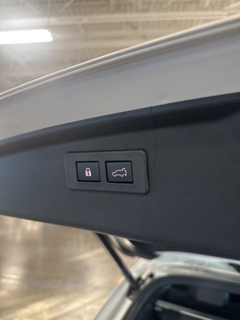 New 2025 Subaru Outback Touring w/ Popular Package #2 image 29