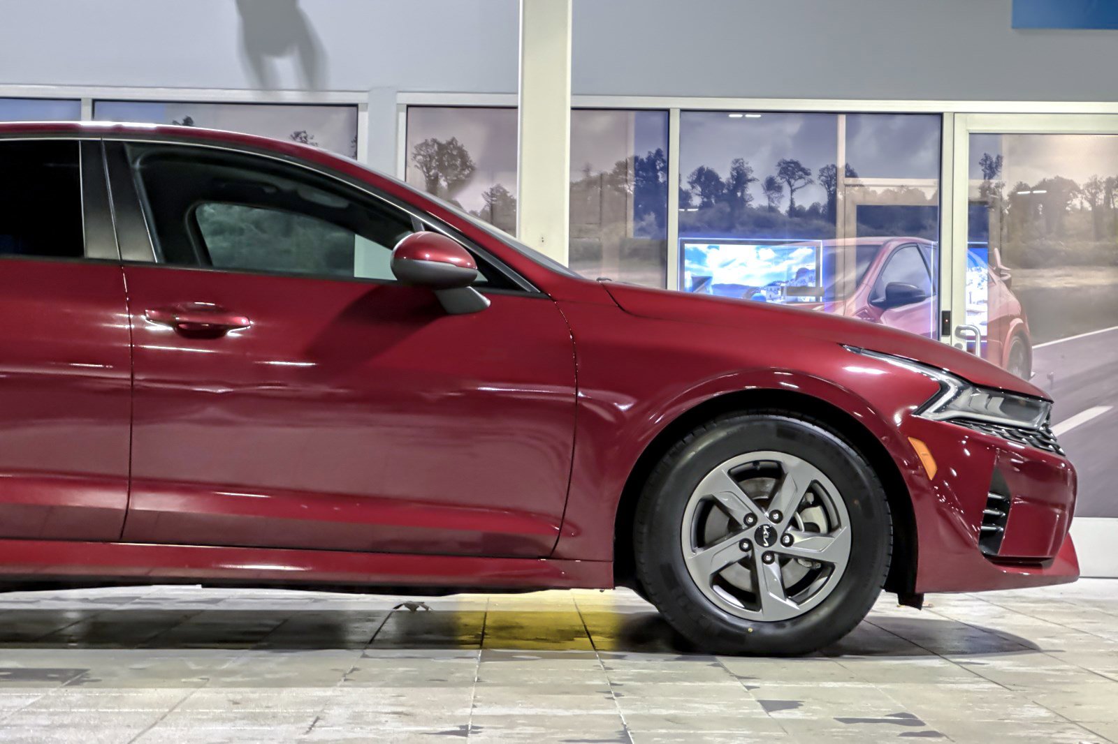 Used 2022 Kia K5 LXS image 33