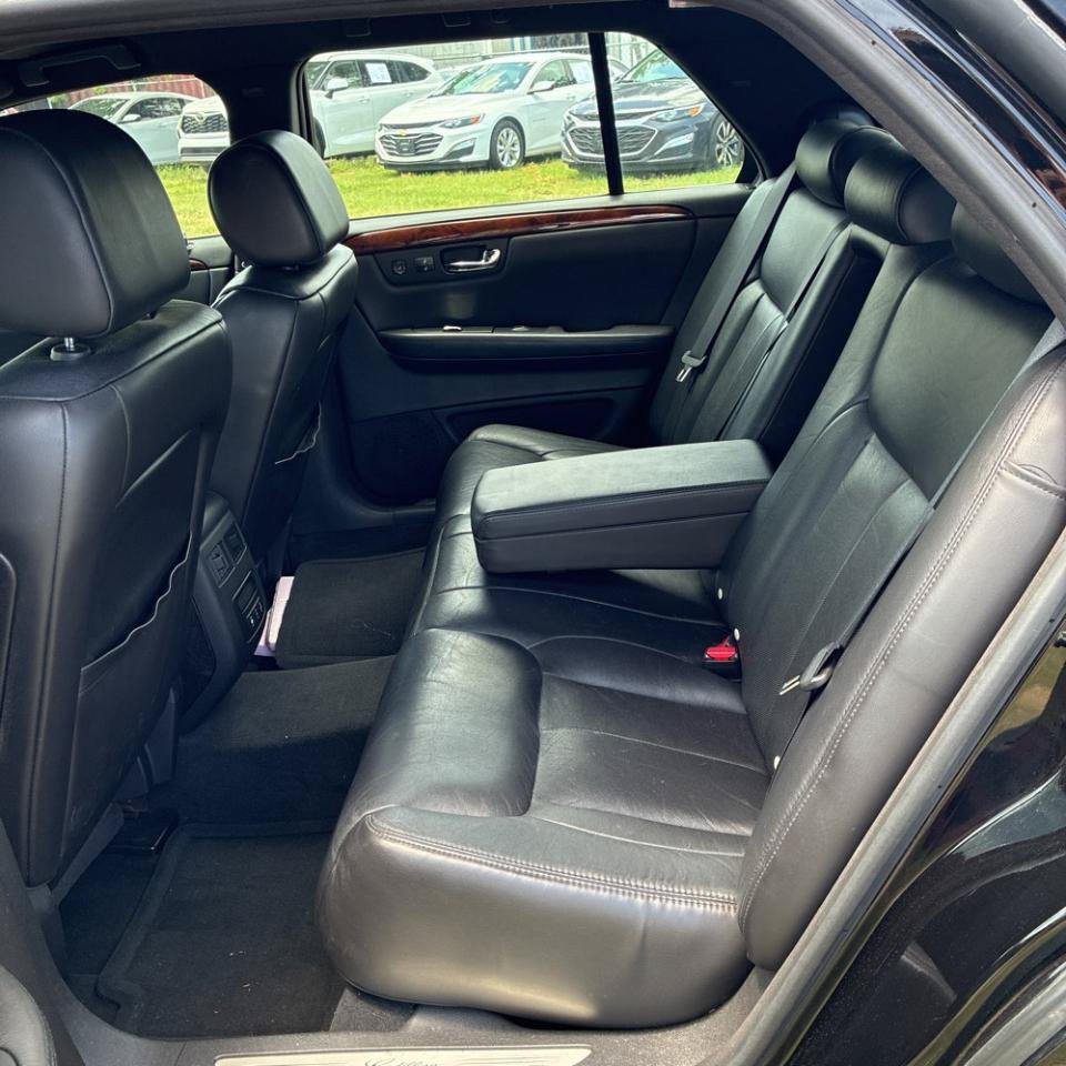 Used 2007 Cadillac DTS Performance FWD image 26