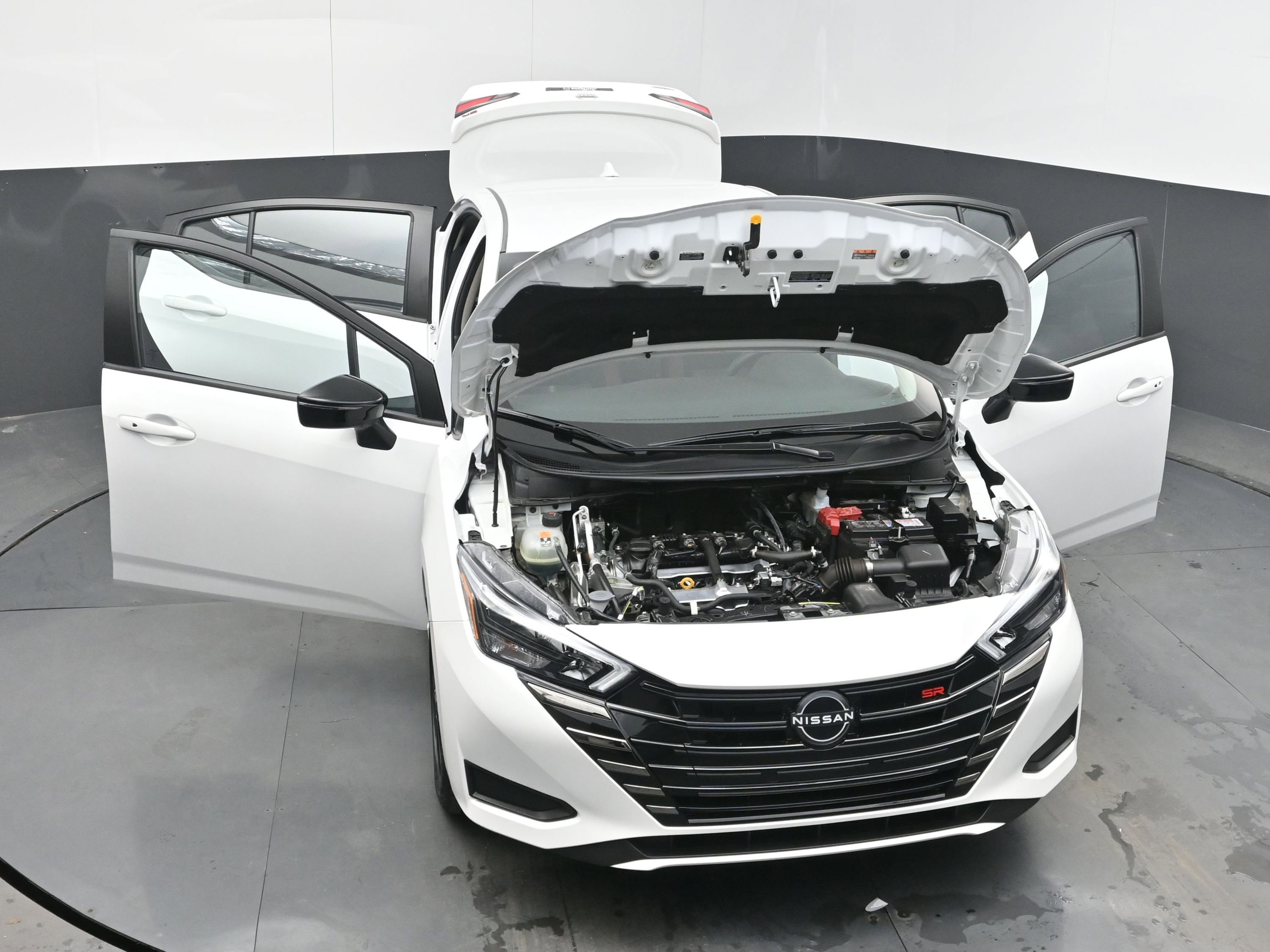 Certified 2025 Nissan Versa SR w/ Trunk Package image 40