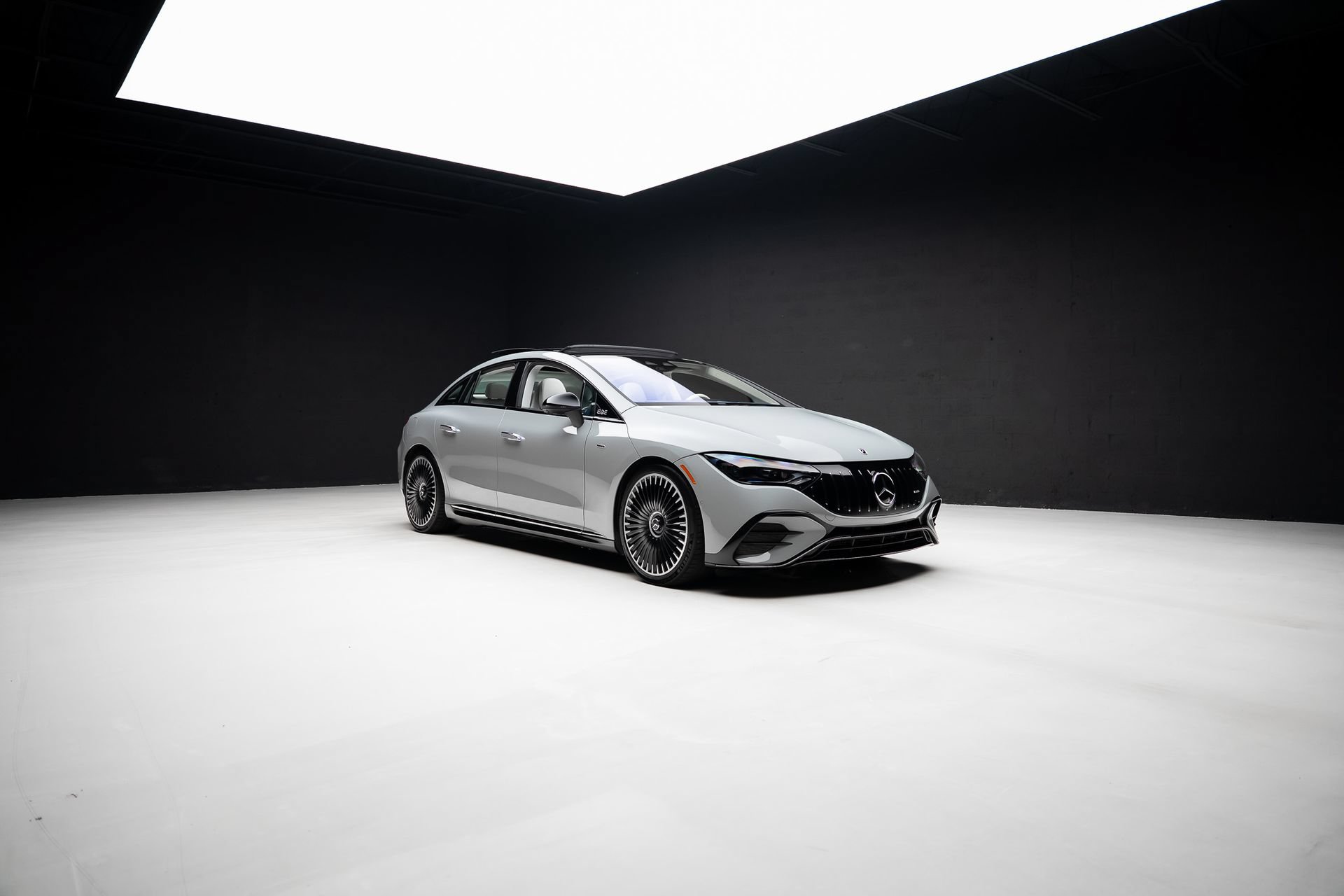 Used 2023 Mercedes-Benz EQE AMG 4MATIC Sedan image 87