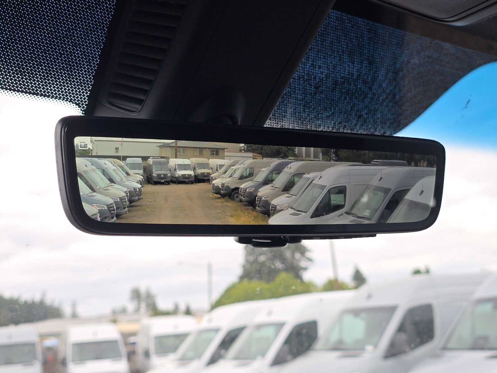 Used 2026 Mercedes-Benz Sprinter 2500 image 35