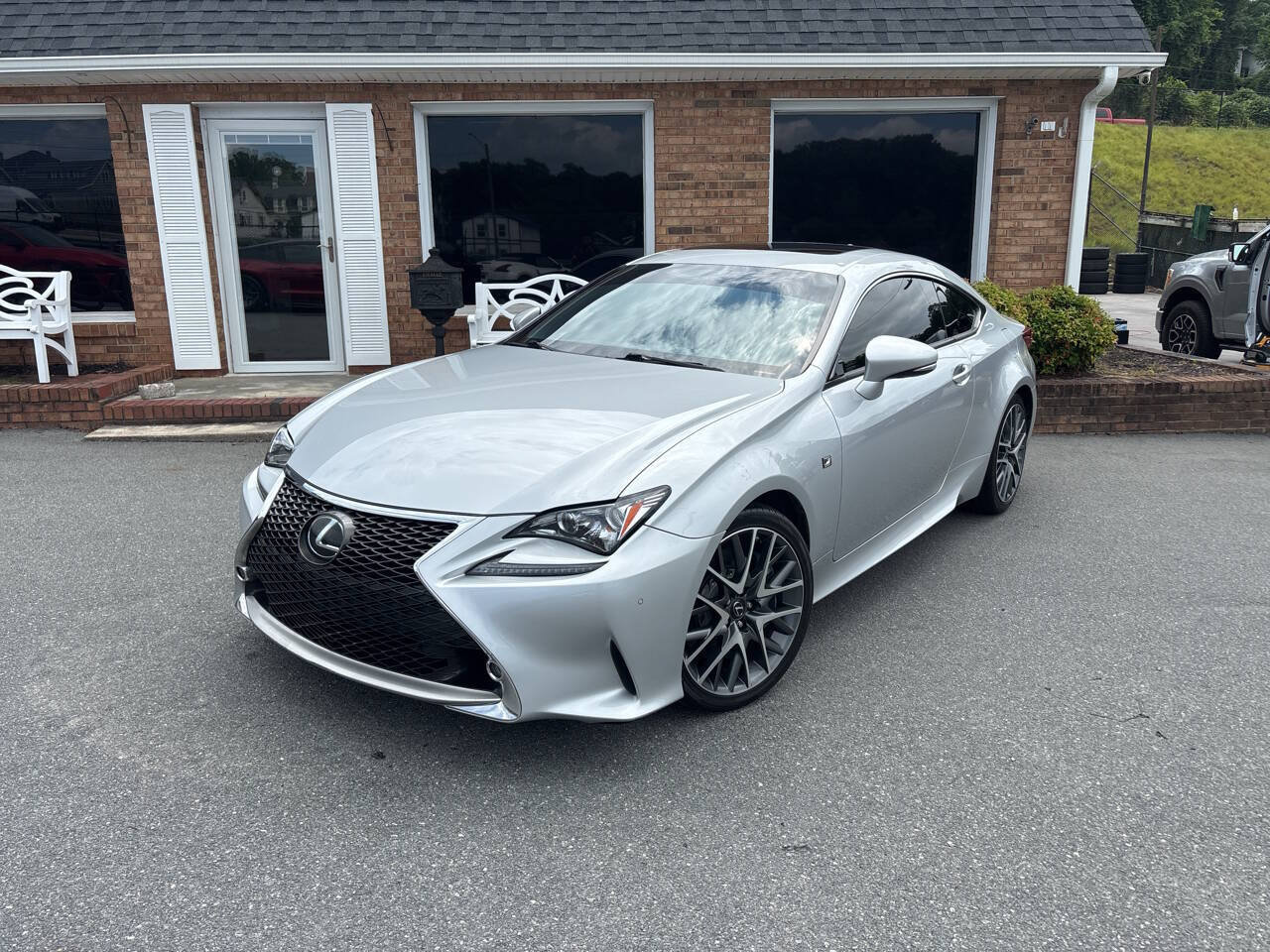 Used 2017 Lexus RC 350 F Sport RWD image 5