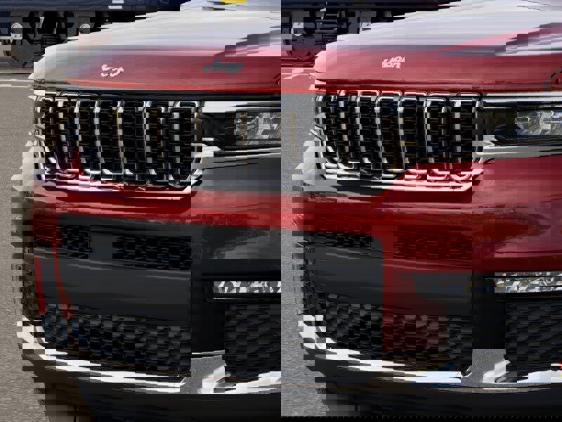 New 2025 Jeep Grand Cherokee L Limited image 21