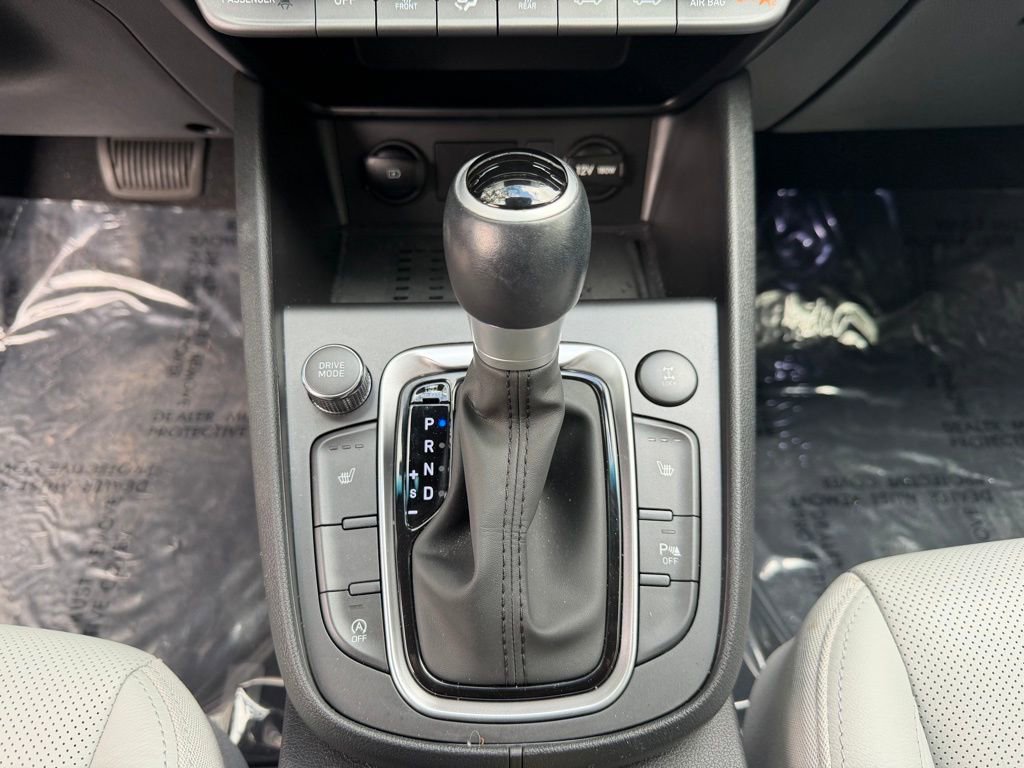 Used 2023 Hyundai Kona Limited image 27