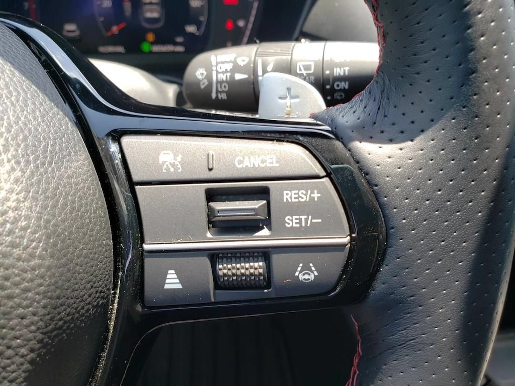 Certified 2025 Acura ADX A-Spec AWD/4WD image 15