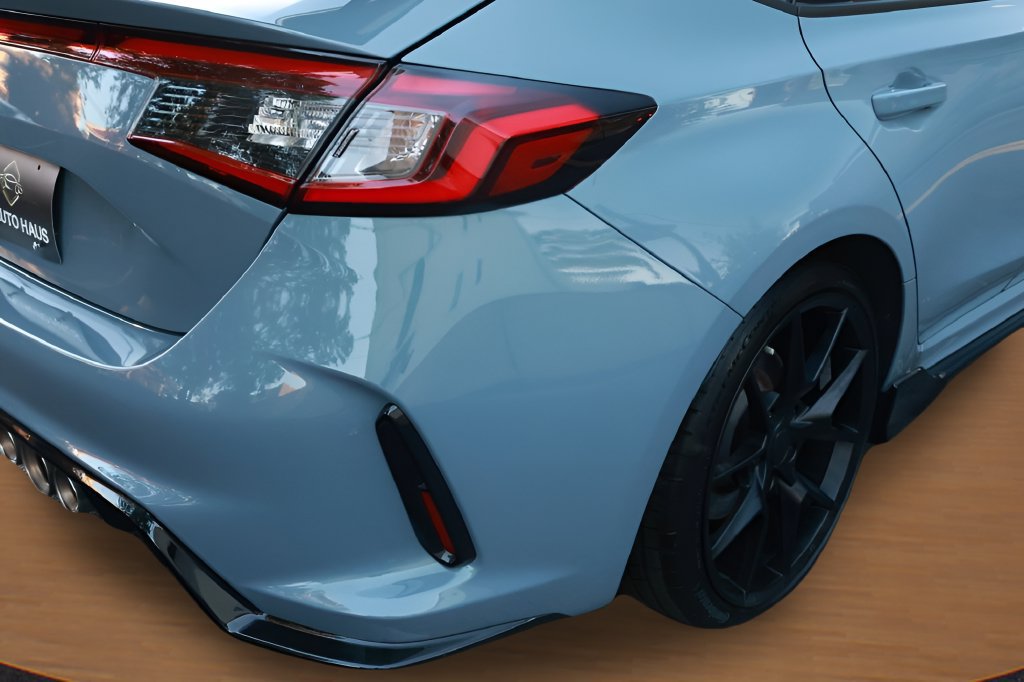 Used 2025 Honda Civic Type R image 15
