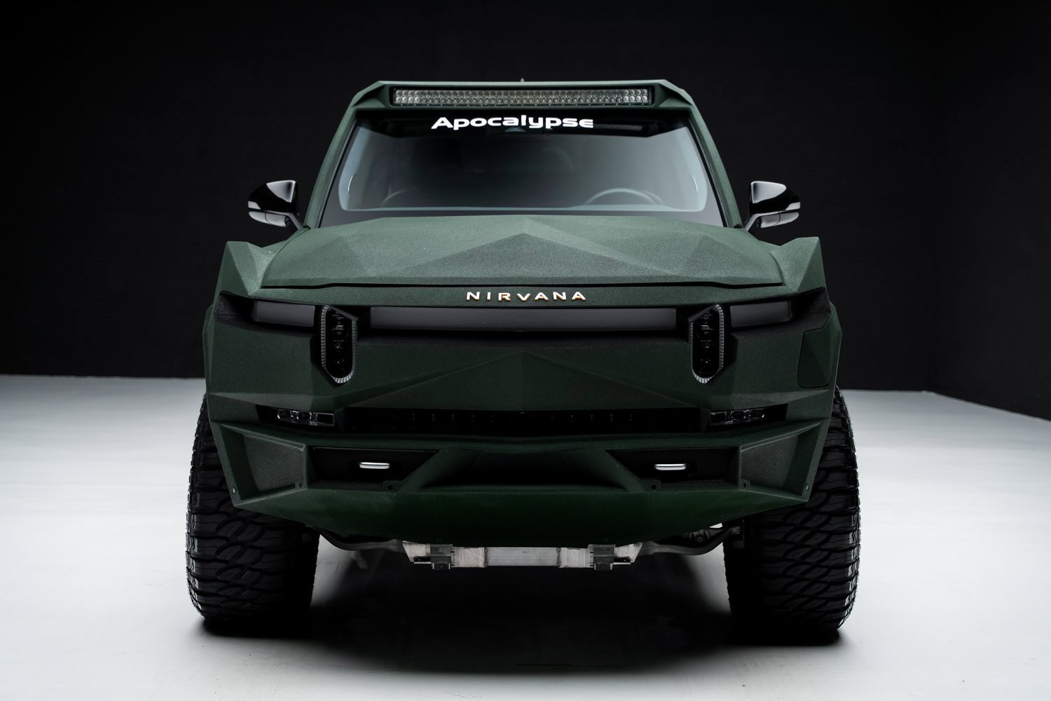 Used 2022 Rivian R1T Adventure image 6