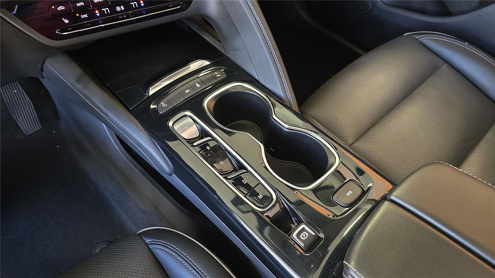 Used 2022 Buick Envision Essence w/ Safety Package image 24