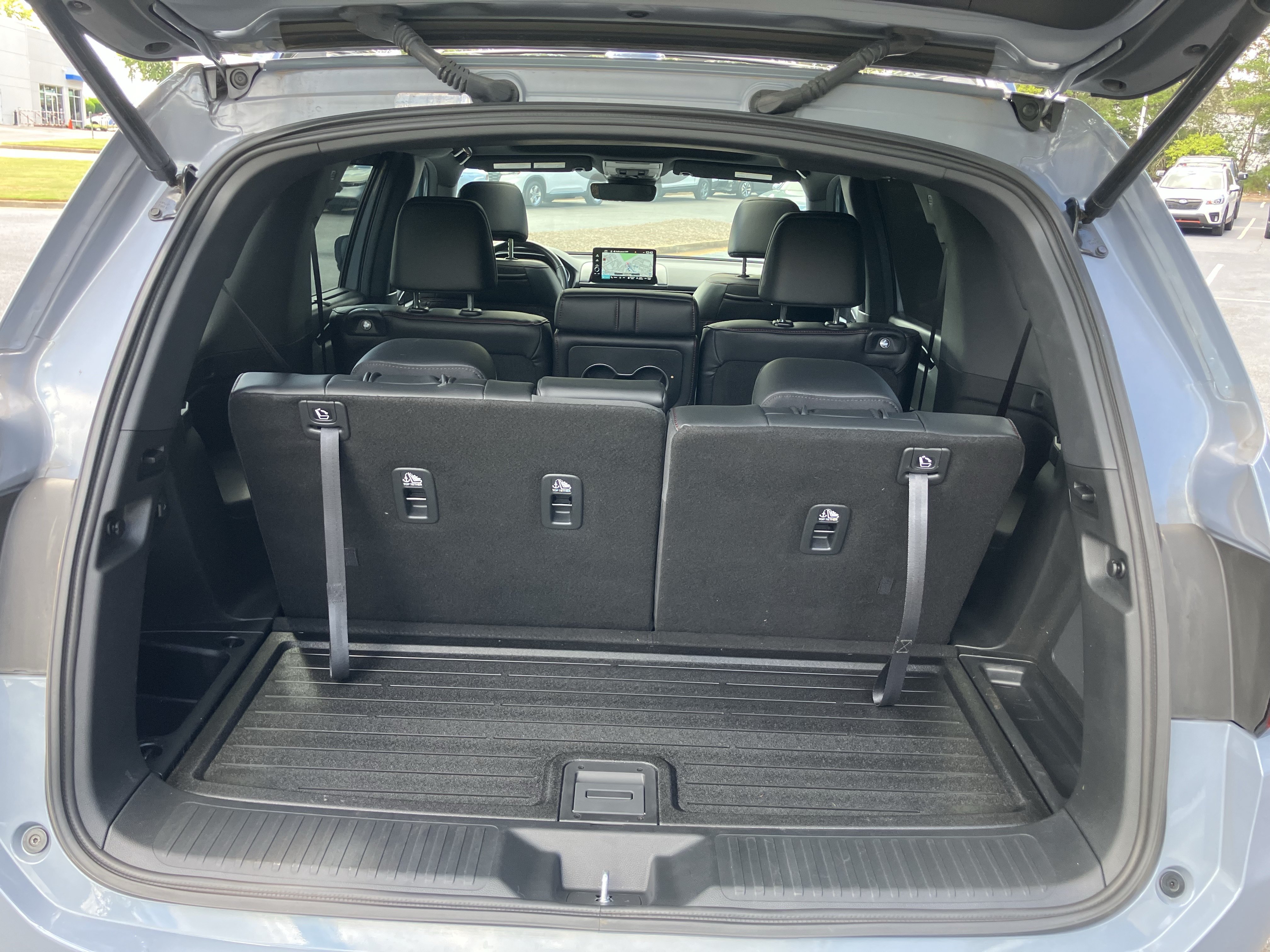 Certified 2025 Honda Pilot Black Edition image 37