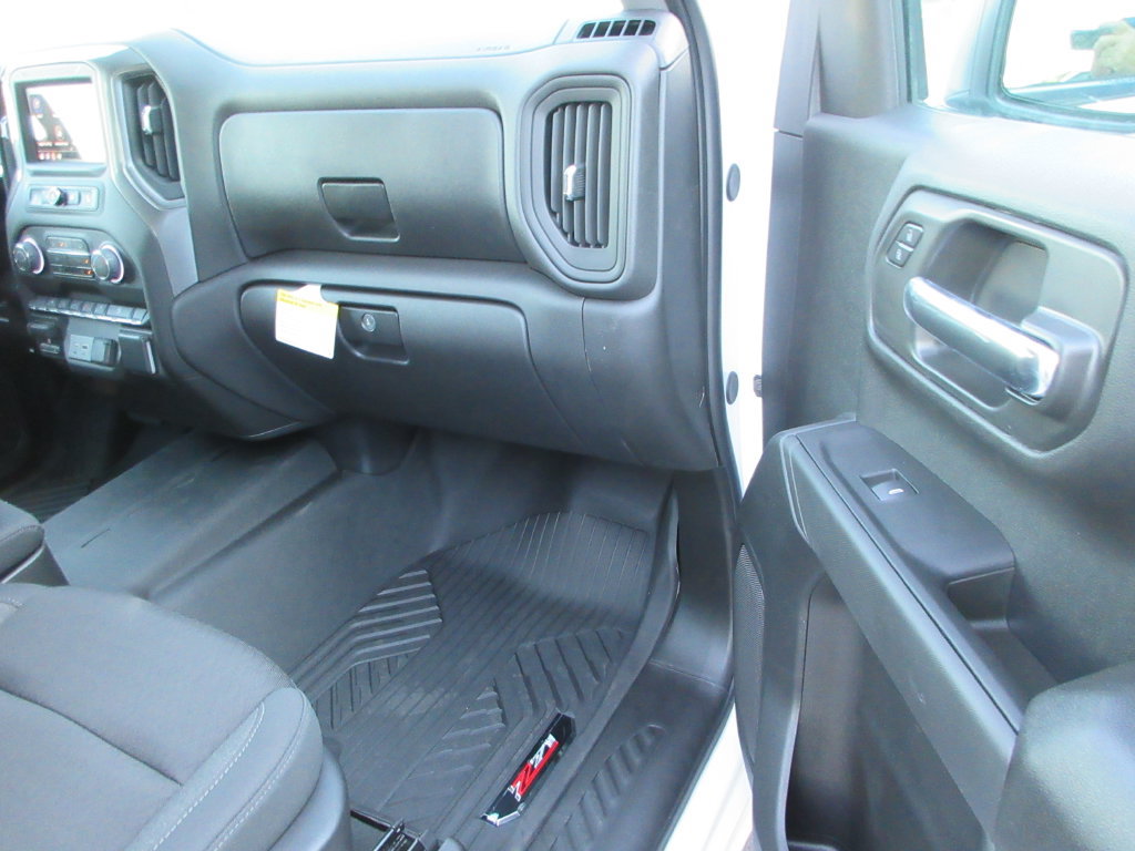 New 2026 Chevrolet Silverado 1500 Custom Trail Boss w/ LPO, Dark Essentials Package AWD/4WD image 21