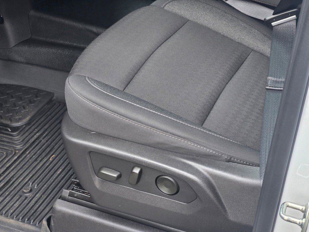 Used 2024 GMC Sierra 1500 Pro w/ Pro Value Package AWD/4WD image 21