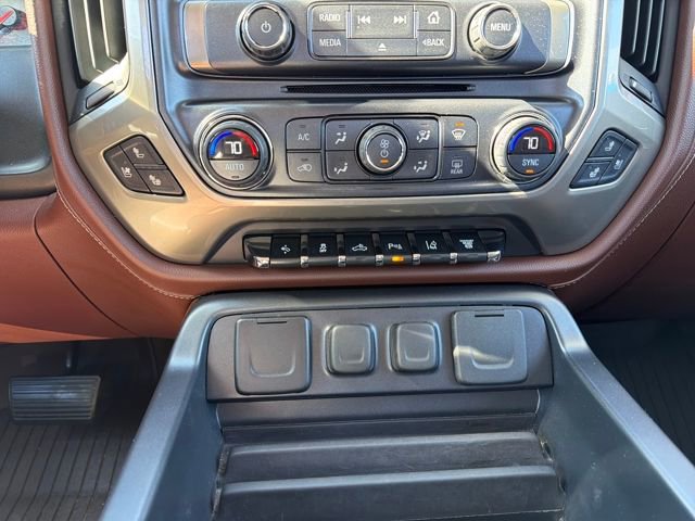 Used 2016 Chevrolet Silverado 2500 High Country w/ Duramax Plus Package AWD/4WD image 29