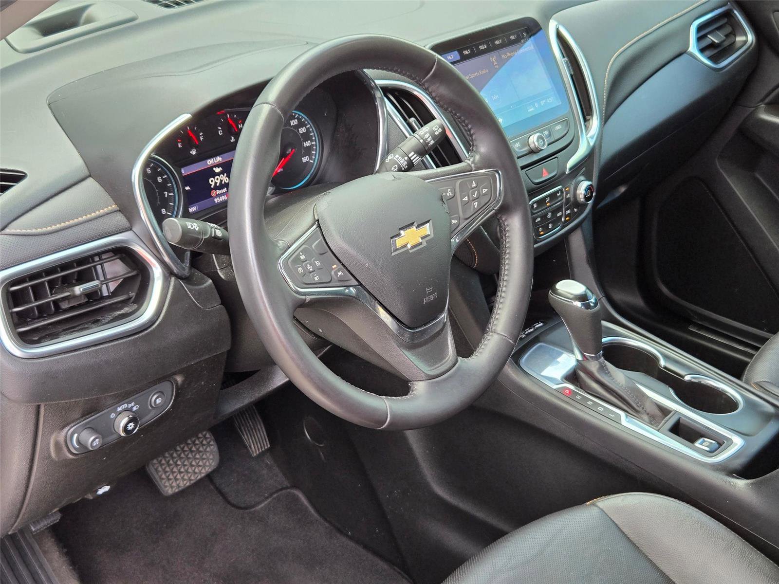 Used 2021 Chevrolet Equinox Premier w/ Redline Edition FWD image 9