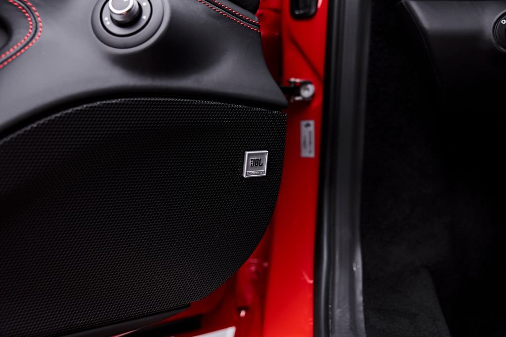 Used 2020 Ferrari F8 Tributo RWD image 52