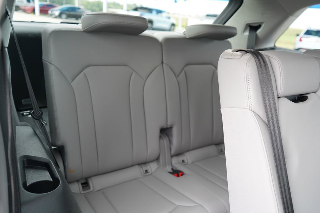 Used 2024 Audi Q7 2.0T Premium Plus image 24