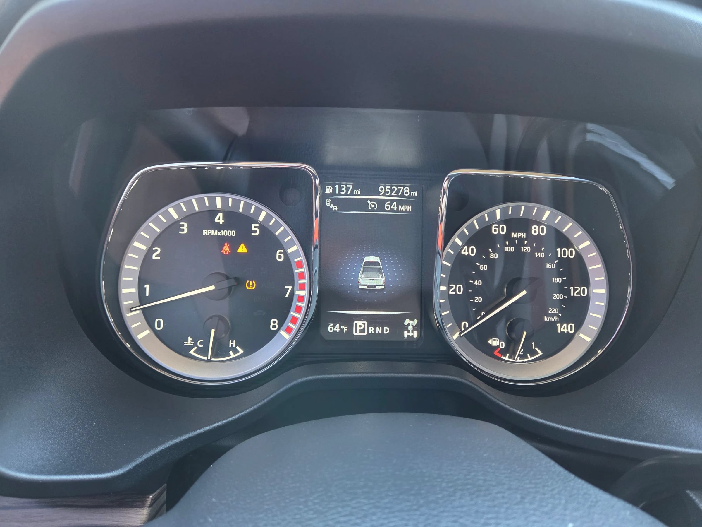 Used 2018 Nissan Titan SL w/ Texas Titan Edition AWD/4WD image 7