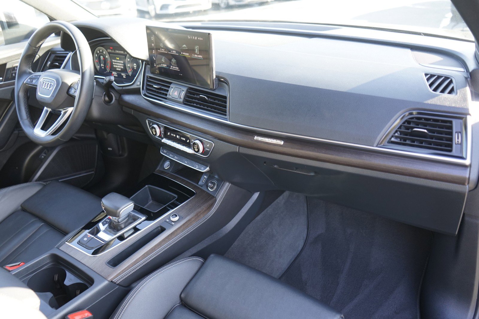 Used 2023 Audi Q5 2.0T Premium Plus w/ Premium Plus Package image 21