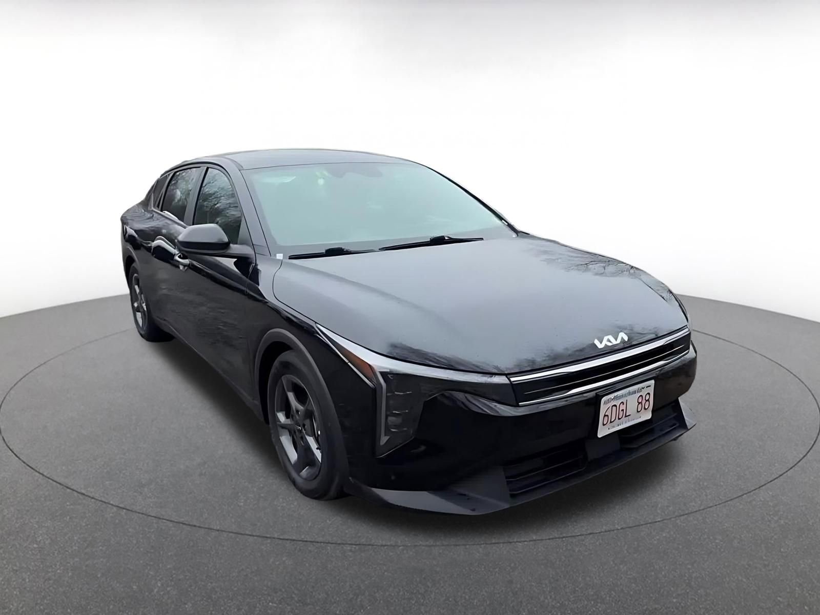 Used 2025 Kia K4 FWD image 3