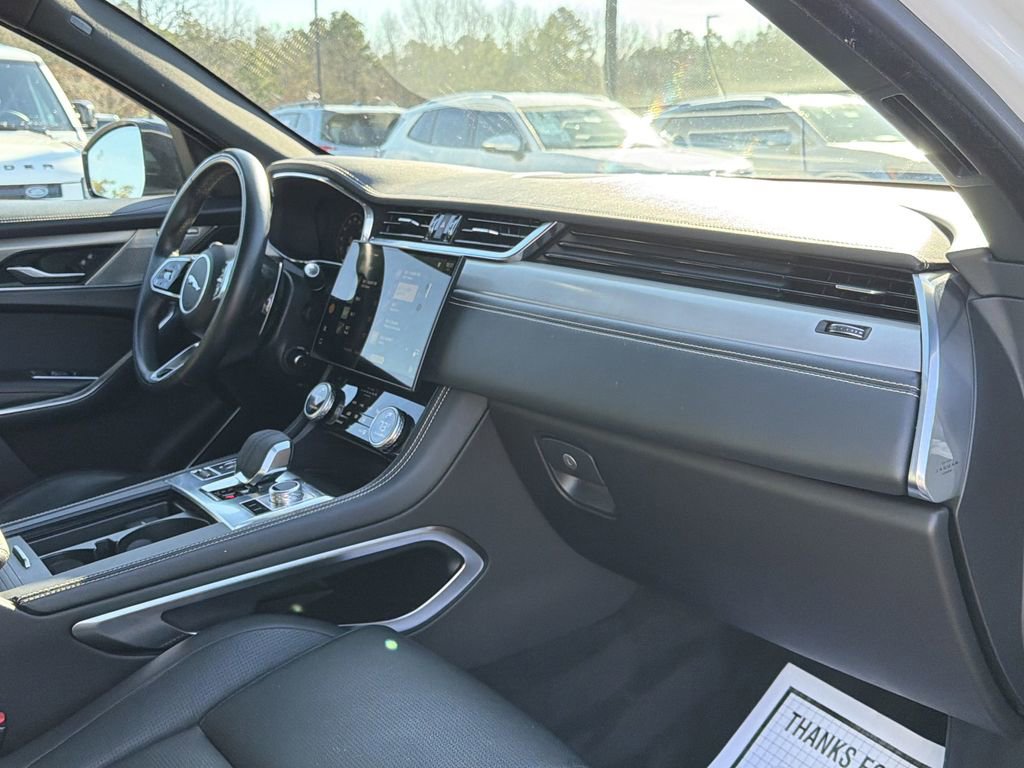 Used 2025 Jaguar F-PACE R-Dynamic S image 21