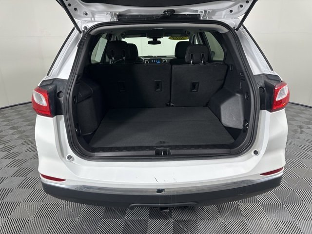 Used 2018 Chevrolet Equinox LT image 12