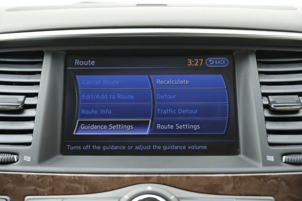 Used 2012 INFINITI QX56 4WD w/ Deluxe Touring Pkg image 62