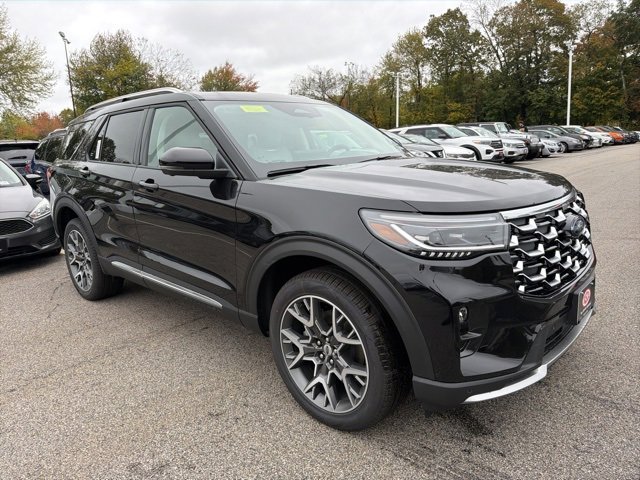 New 2025 Ford Explorer Platinum