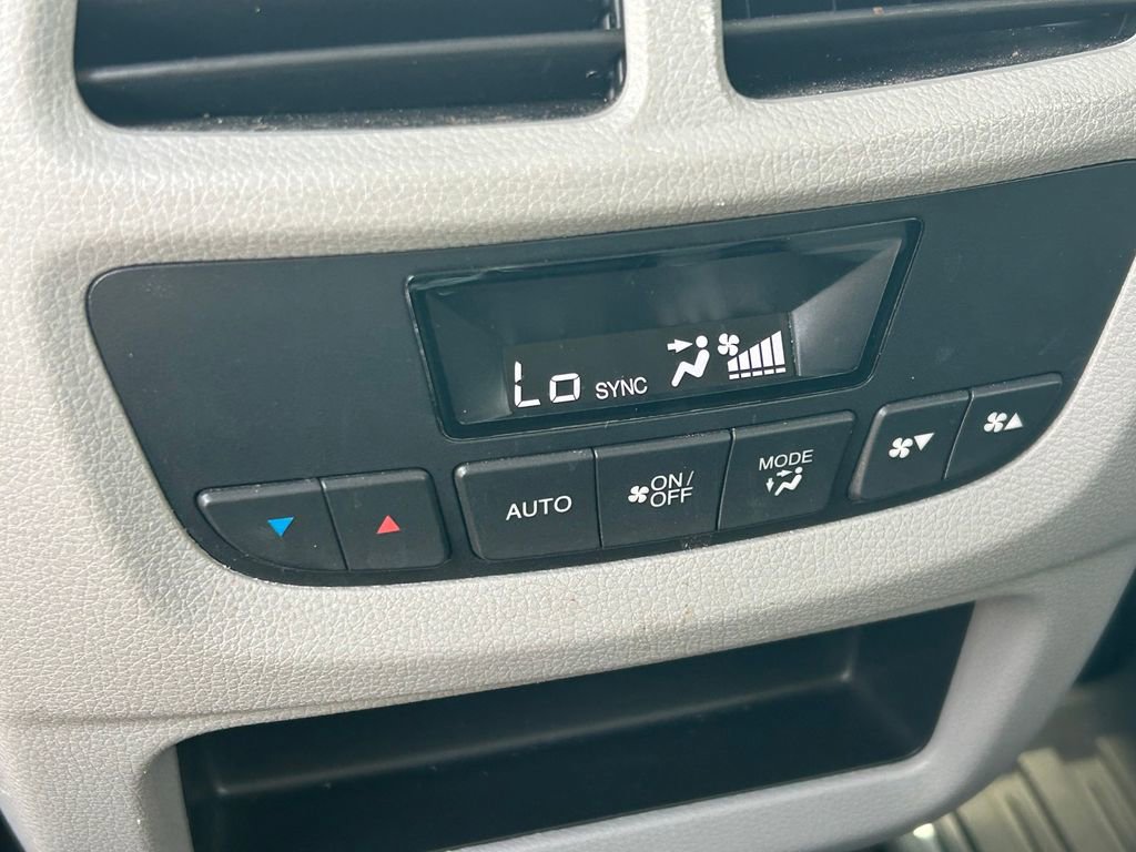 Used 2021 Honda Pilot EX image 21