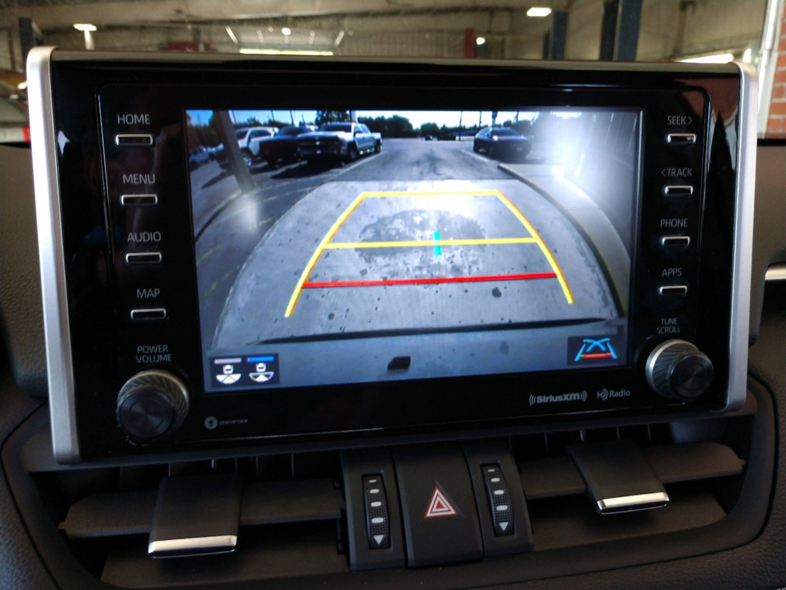 Used 2019 Toyota RAV4 Limited image 21