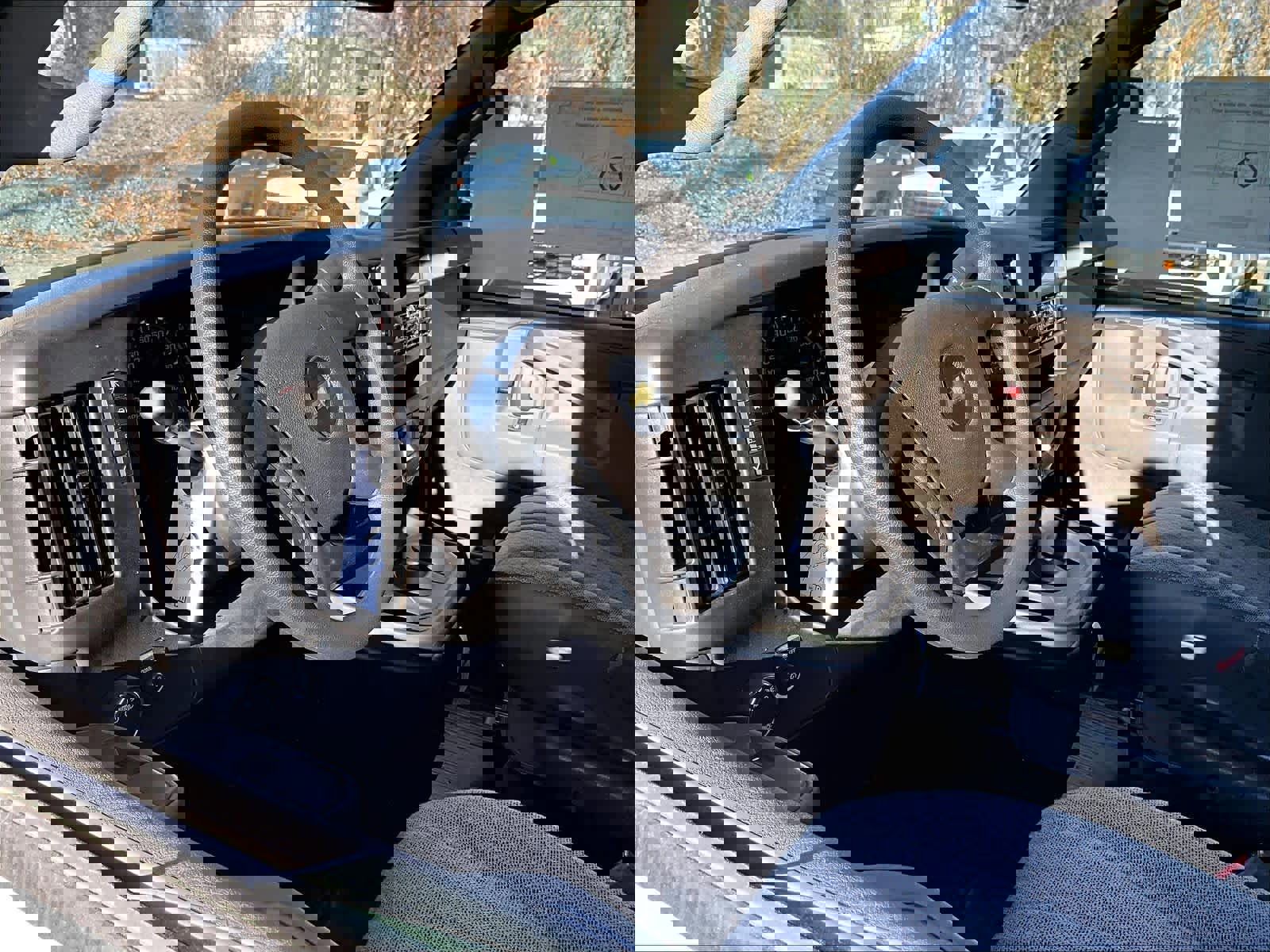 New 2025 Chevrolet Express 3500 w/ Power Convenience Package image 9