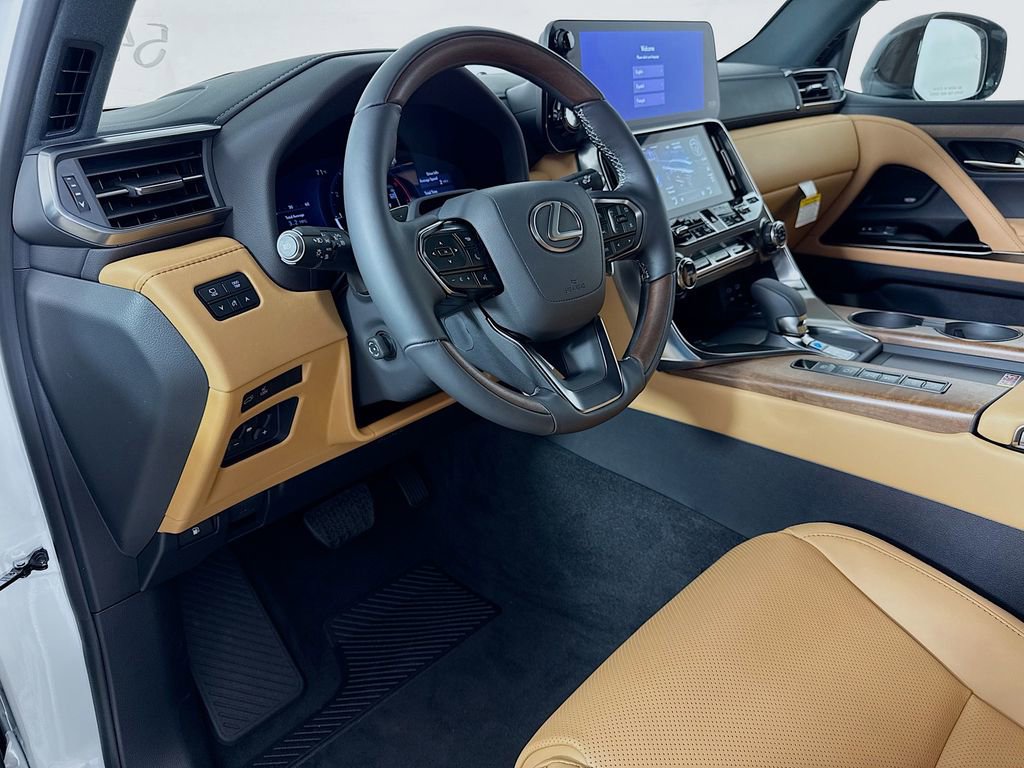 New 2025 Lexus LX 700h Luxury image 9