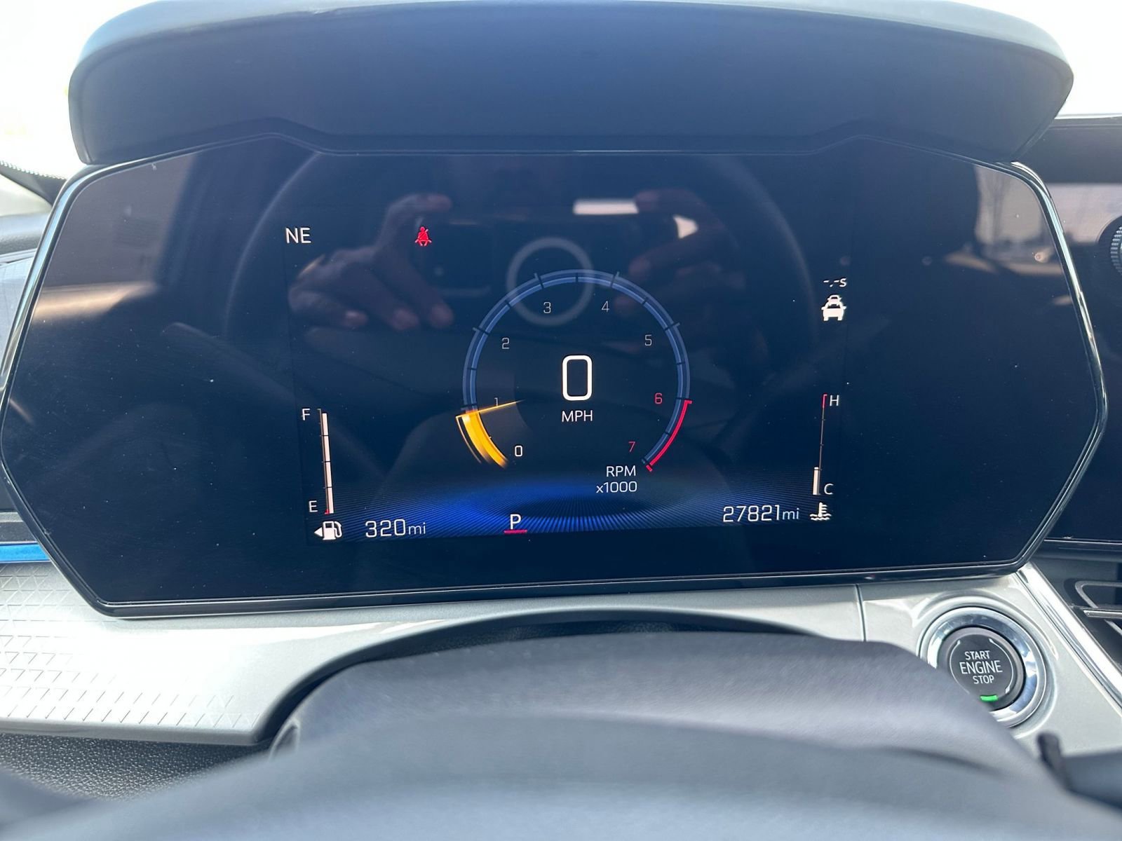 Used 2025 Chevrolet Trax LT image 39