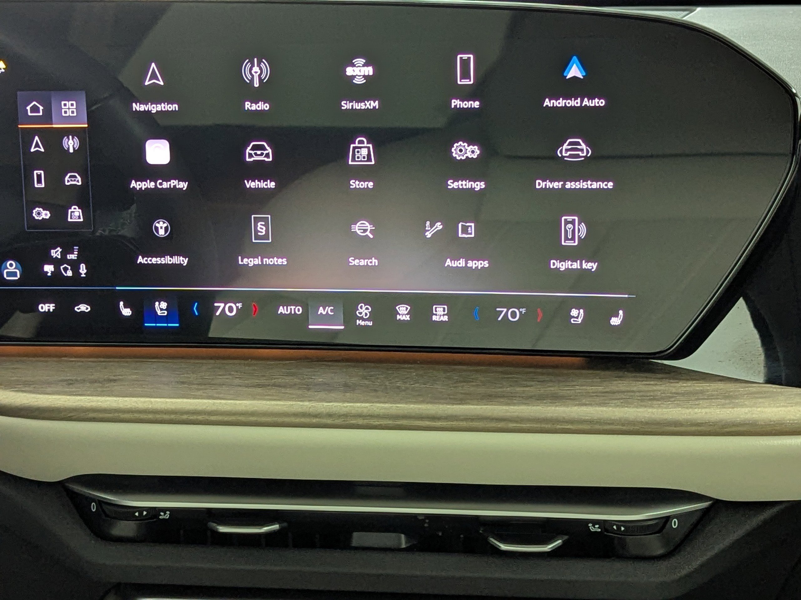 Certified 2025 Audi Q5 Prestige image 16