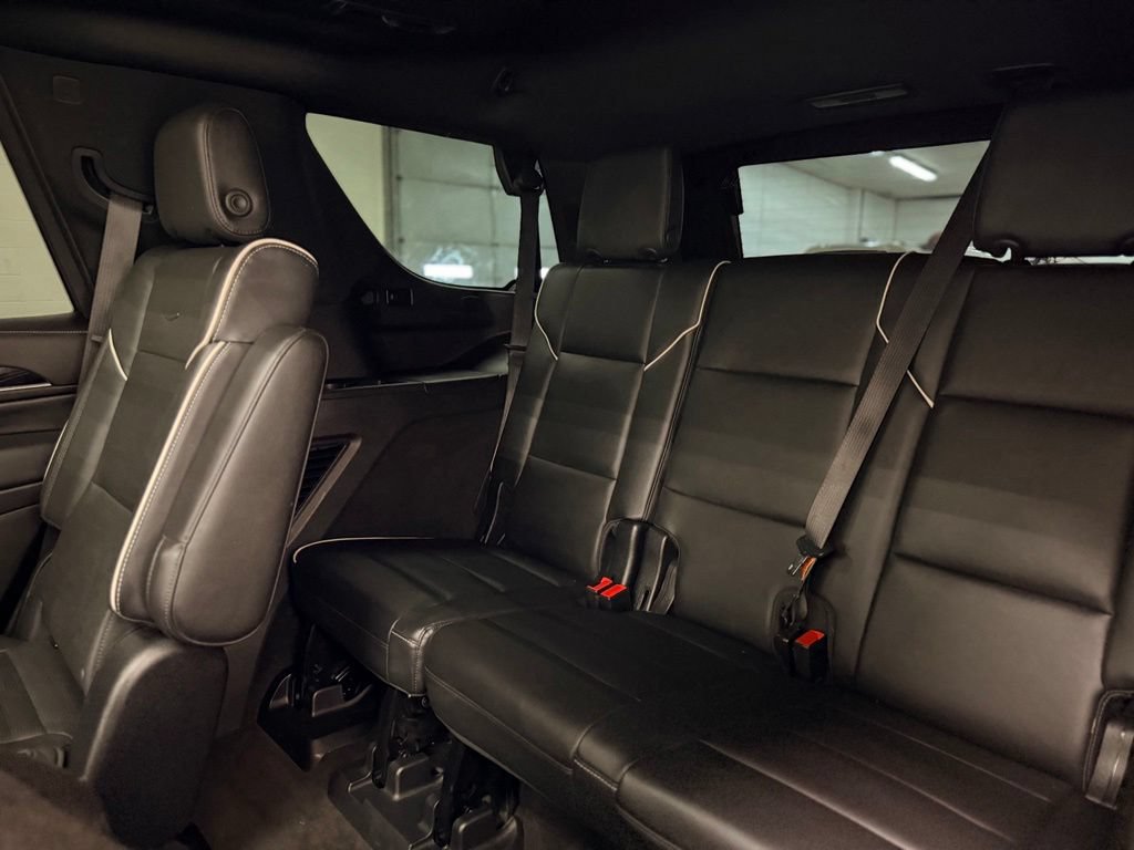 Used 2023 Cadillac Escalade Sport w/ LPO, ONYX Package AWD/4WD image 26